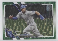 2021 Topps Green 147/499 Alex Gordon #316 g1m