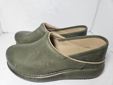 DANSKO Platform Pro Clogs Womens EU40 US9.5-10 Green Slip Resistant Work