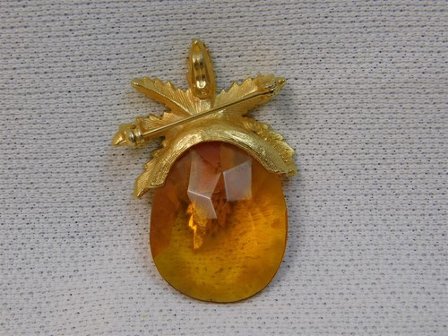 Vtg Sarah Coventry Autumn Haze Amber Stone Pineapple Brooch Pendant Signed 1.75" - Picture 2 of 4