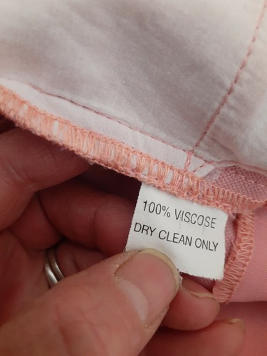 Beatriz Da Silva Shorts Women Small Pink Pockets 2.5" Inseam Viscose Mid Rise - Picture 3 of 6