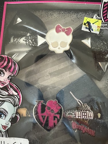 Vintage Kmart Monster High Doll Accessories Barrette Set NOS - Picture 2 of 3