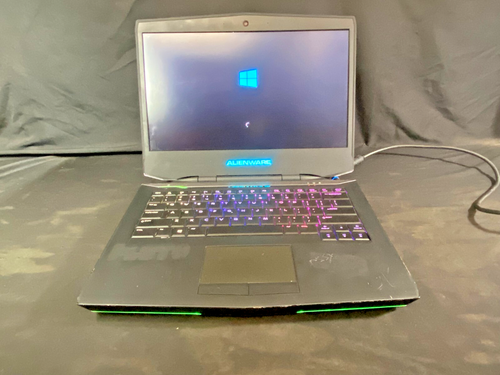 Alienware 14 Gaming Laptop – Iconic Design | 1TB HDD | 8GB RAM | Windows 10 - Foto 6 di 13
