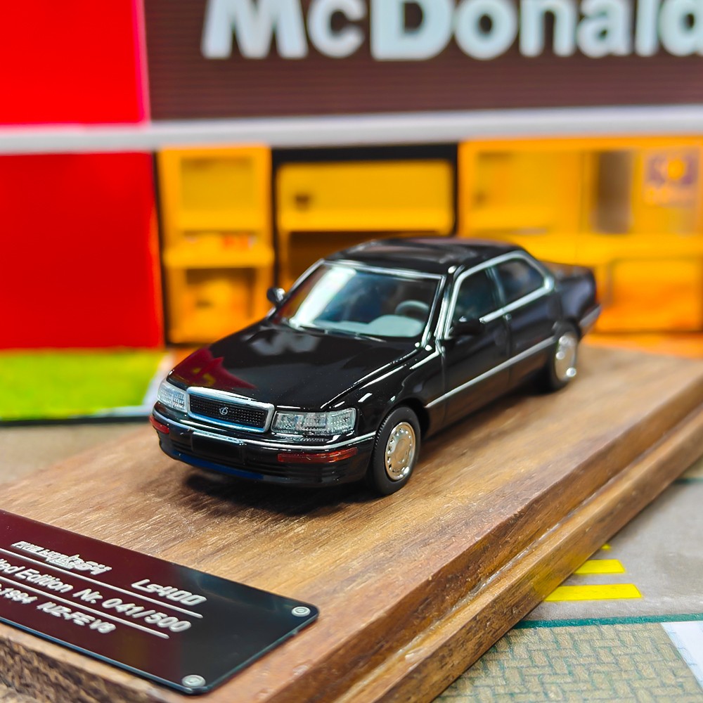 【1/18】LEXUS レクサス LS400 ／ トヨタ セルシオ UCF10 1/18 1990 Lexus LS400 (UCF-10) by Xiaoguang Model “The