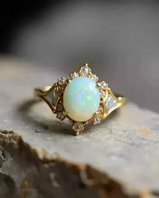 Natürlicher Feueropal 3,00Ct Ovalschliff Vintage Ehering 14K Gelbgold vergoldet