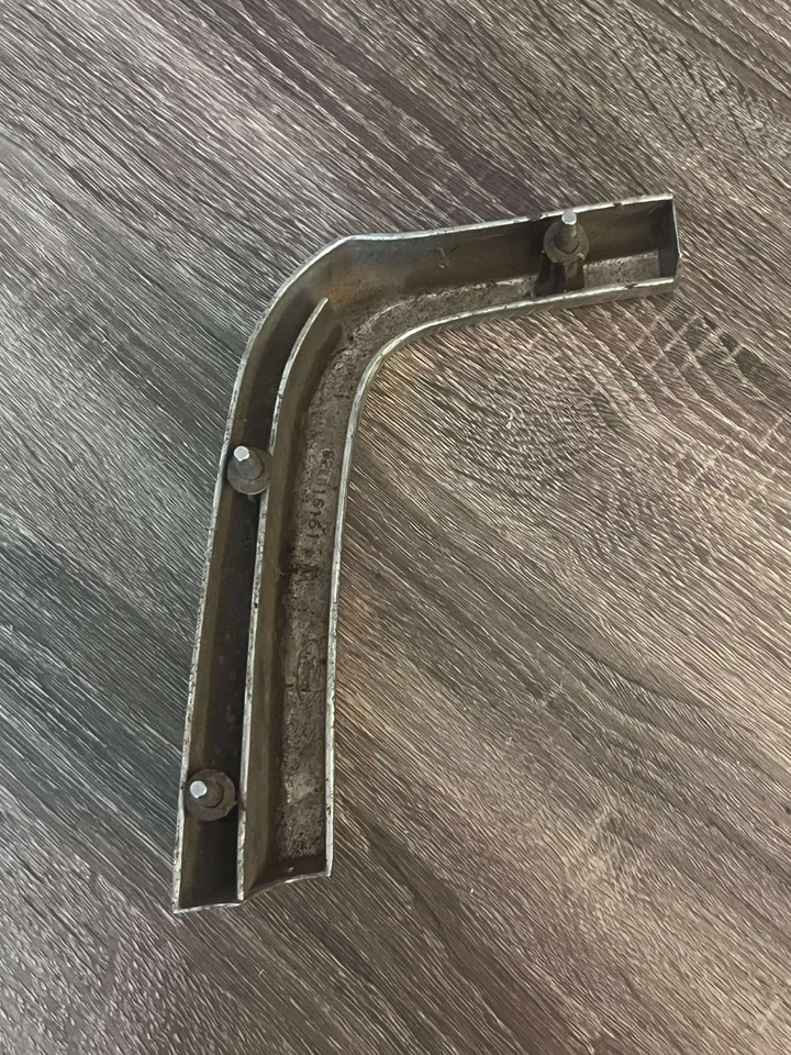 Ford Mustang LH 1971 1972 1972 guardabarros delantero cromado moldura de cejas D2Zb 16161 AA Foto 2 de 2