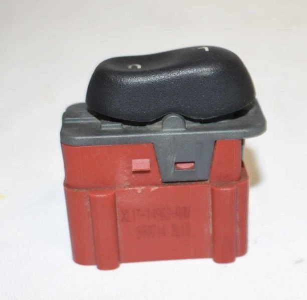 Interruptor de bloqueo del lado del conductor delantero compatible con 00-02 EXPEDITION A4C01 Foto 4 de 4