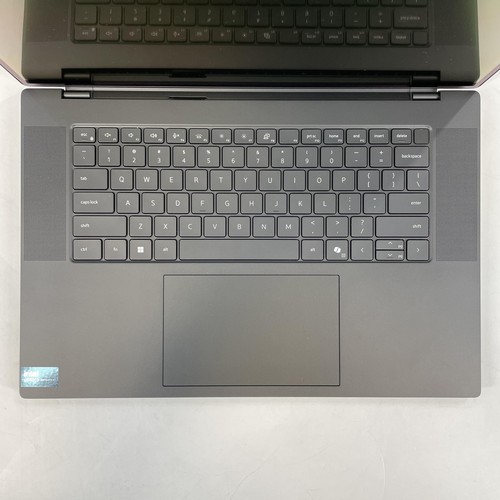 Dell Precision 5690 16 UHD+ TOUCH 3.8 GHz Ultra 7 165H 32GB 512GB SSD Excellent - Picture 2 of 10