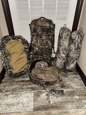 Eberlestock F1 Mainframe w/Vapor 2500 Bag Batwing Pouches XL Hip Belt Hip Pouch
