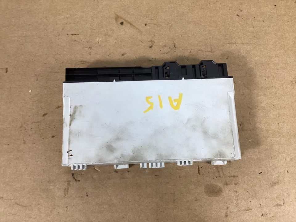 2012-2016 BMW 528i XDRIVE FRONT SEAT CONTROL MODULE 9280915 OEM . - Image 3 of 4