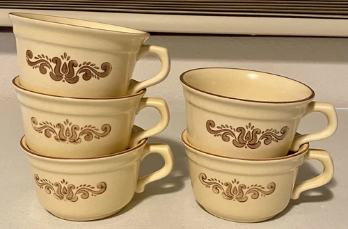Vintage Pfaltzgraff Village 8oz Coffee Tea Mugs Set Of 5