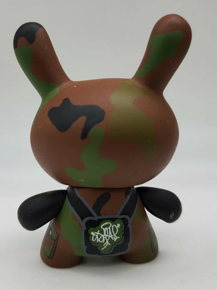 "Figura de vinilo Kidrobot Dunny serie 2 CAMO Sket One 3""" Foto 2 de 2