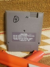 2 1985 NINTENDO ZAPPER GUNS NES 005 ORANGE + SHOOTING RANGE GAME ALL TEST WORKS