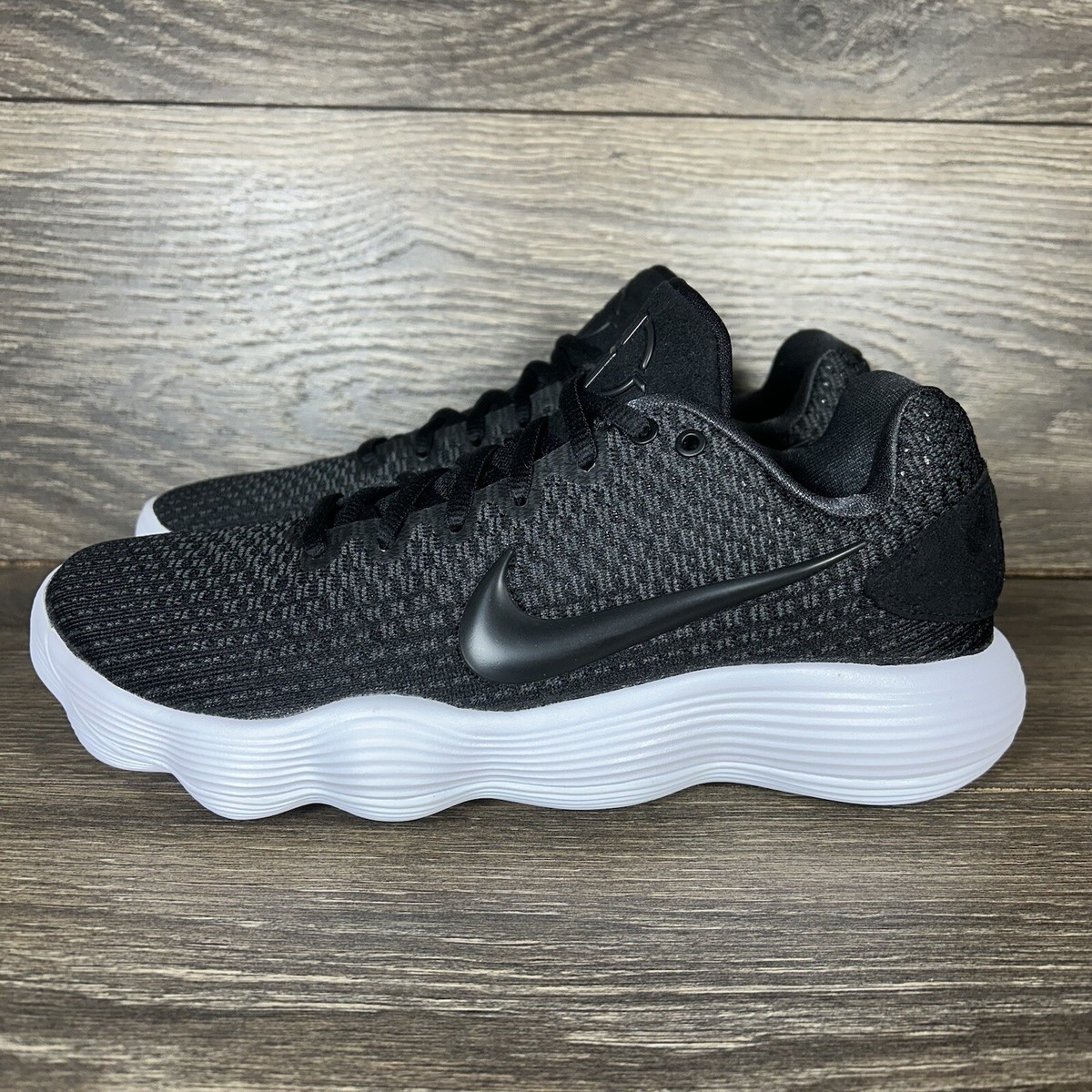 Nike Men's Hyperdunk 2017 Low Black White Athletic Basketball