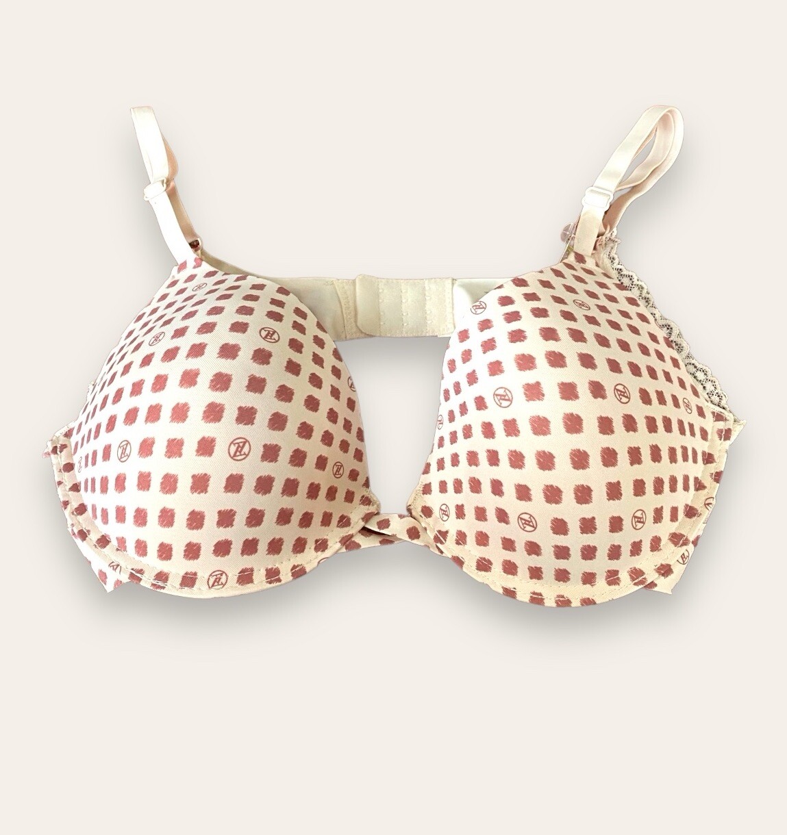 Adrienne Vittadini Bra Womens 34C Underwire Push Up Padded Goodbye Bra Lines NEW