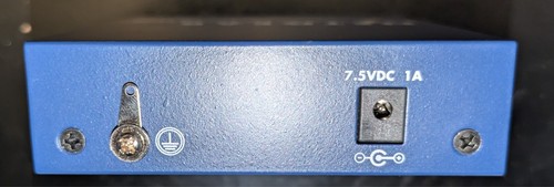 NETGEAR ProSafe (FS105NA) 5-Ports External 100 Mbps Ethernet Switch - Picture 2 of 4