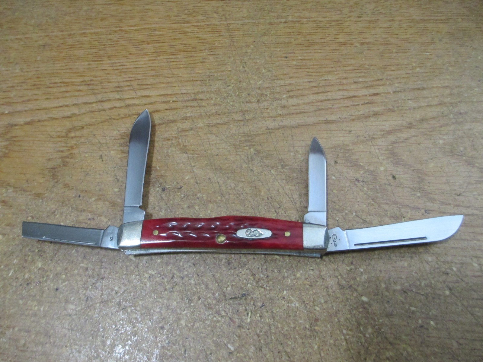 CASE XX CONGRESS 64052 RED BONE 4 BLADE FOLDING POCKET KNIFE