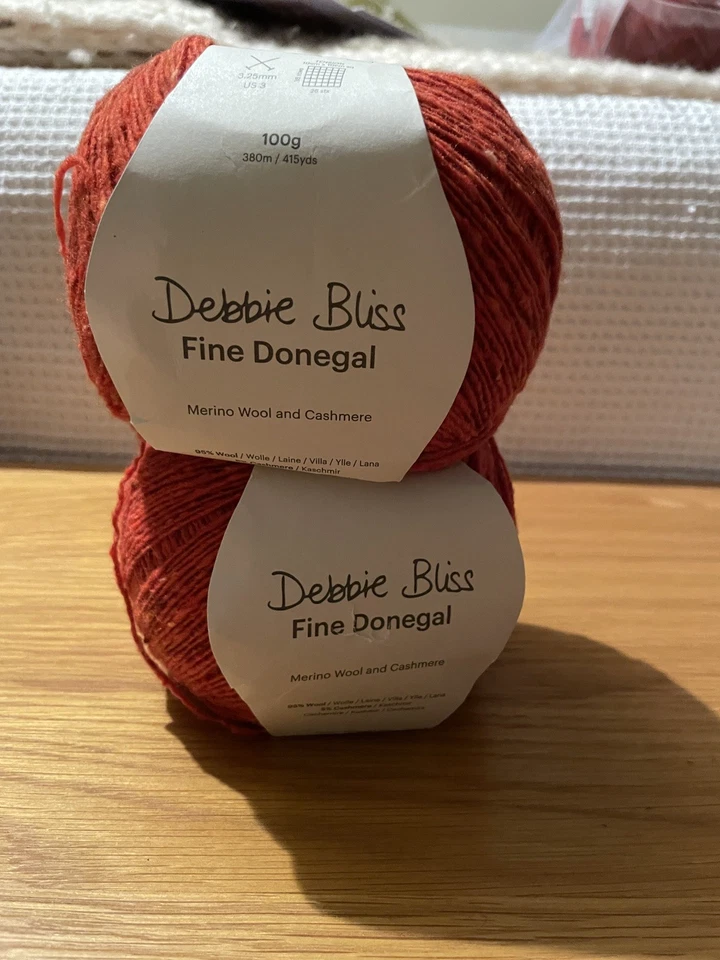 2 balls x 100g Debbie Bliss Fine Donegal Tweed in Terracotta -Sh 06 Deep Orange - Image 4 of 4