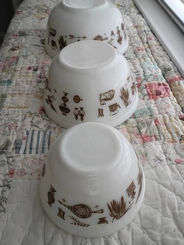 Pyrex Early American Nesting Mixing Bowl set of 3 sizes 401 402 403