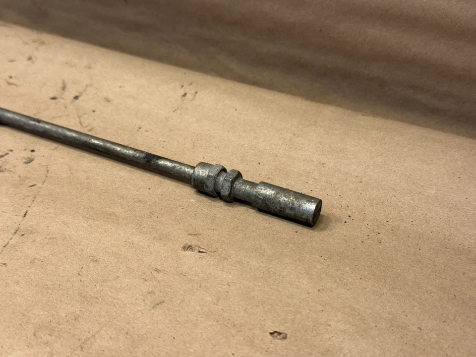 Jaguar XKE E-Type Triple SU Carburetor Linkage Adjuster Arm OEM - Image 4 of 4