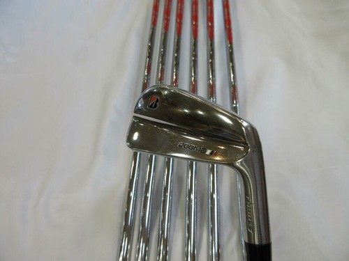 Bridgestone TOUR B 200MB Iron Set 7pcs 4-PW NS PRO MODUS 3 TOUR 125 Flex X - Picture 2 of 6