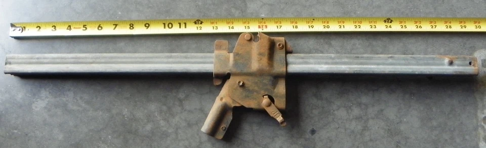 JACK PARACHOQUES ORIGINAL GM 29 PULGADAS DE ALTO UTILIZA UN ADAPTADOR PARACHOQUES Foto 2 de 2