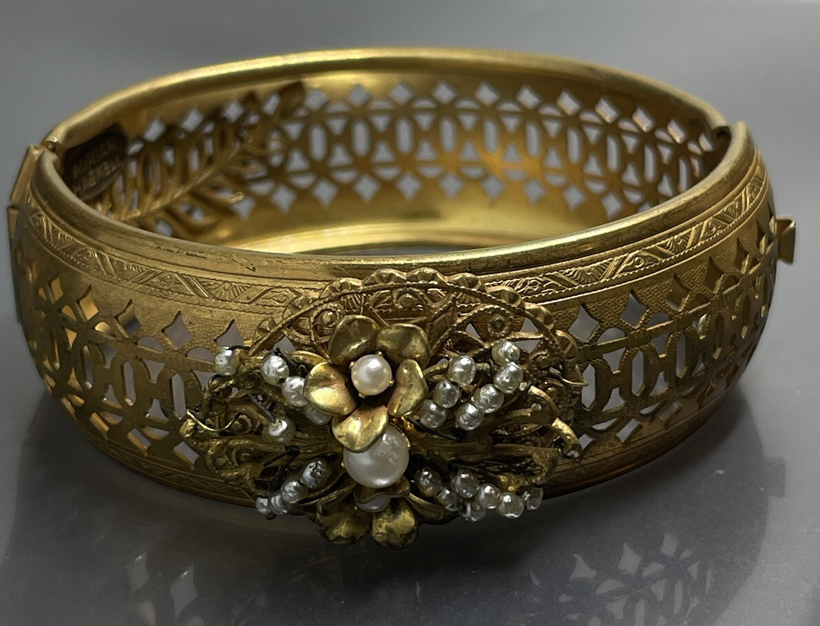 MIRIAM HASKELL リボンブレスレット Vintage MIRIAM HASKELL Style Chunky Bracelet With Filigree