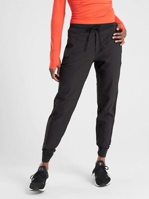 NWOT Athleta Headlands Hybrid Trek Jogger, Black SIZE 14