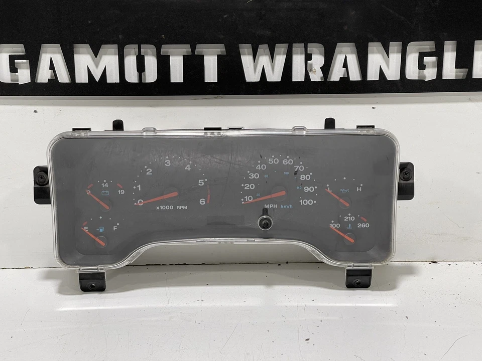 Jeep TJ Wrangler 2003-2004 49 k velocímetro calibre grupo P56047016AE CC 3M Foto 2 de 4
