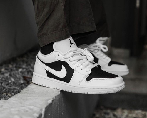 Nike Jordan 1 Low Panda (Black and White) - 9W Women Sizing (DS) - Picture 2 of 2