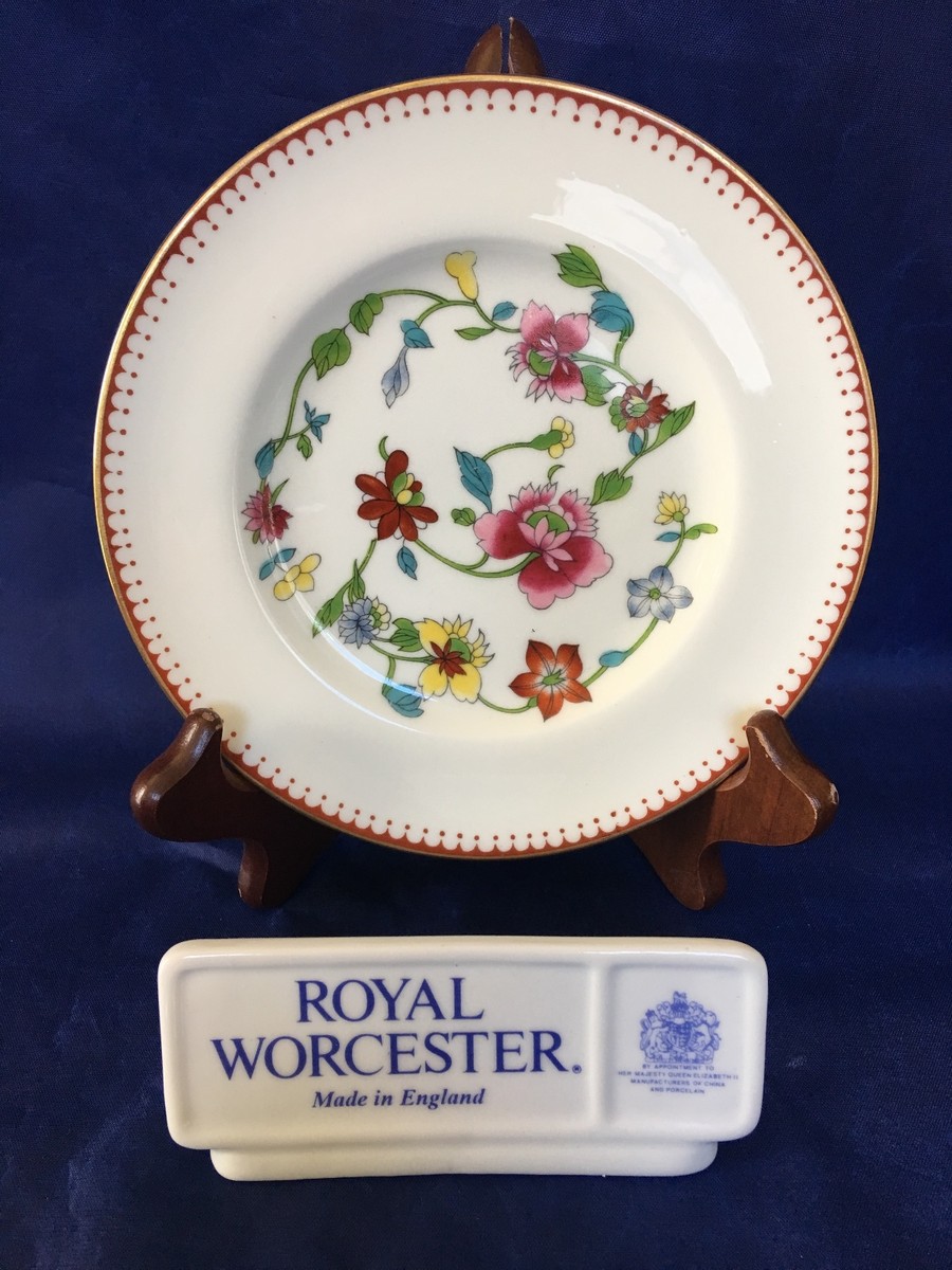Royal Worcester ASTLEY (BONE) Z1822 Bread & Butter Plate(s) 6 ⅛