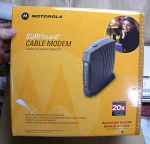Motorola SB5120 SurfBoard Modem câble ~ Nouveau dans la boîte scellée