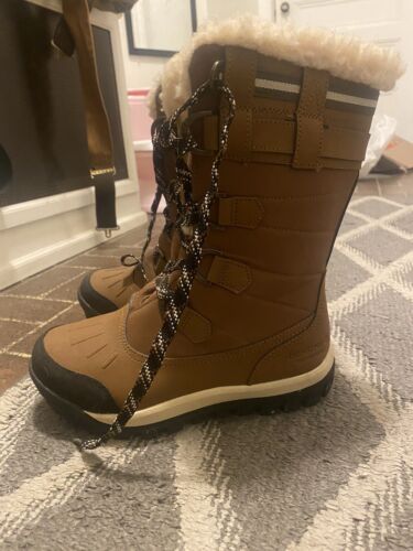 Bearpaw Boots Women’s Size 7 Isabella UGG