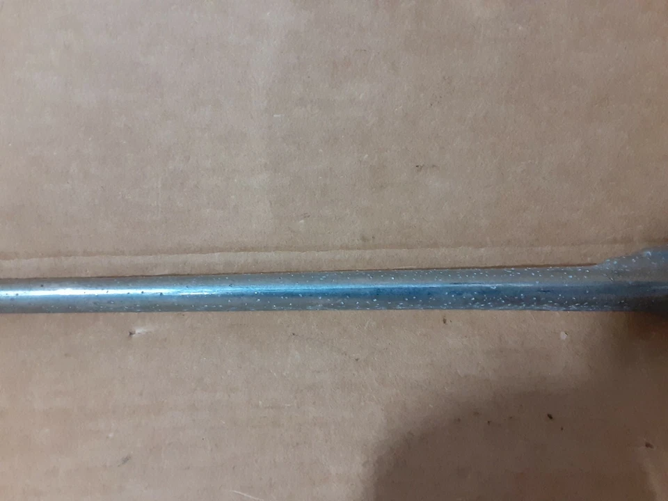 Guardabarros delantero derecho Studebaker 1941 moldura de lujo Foto 3 de 4