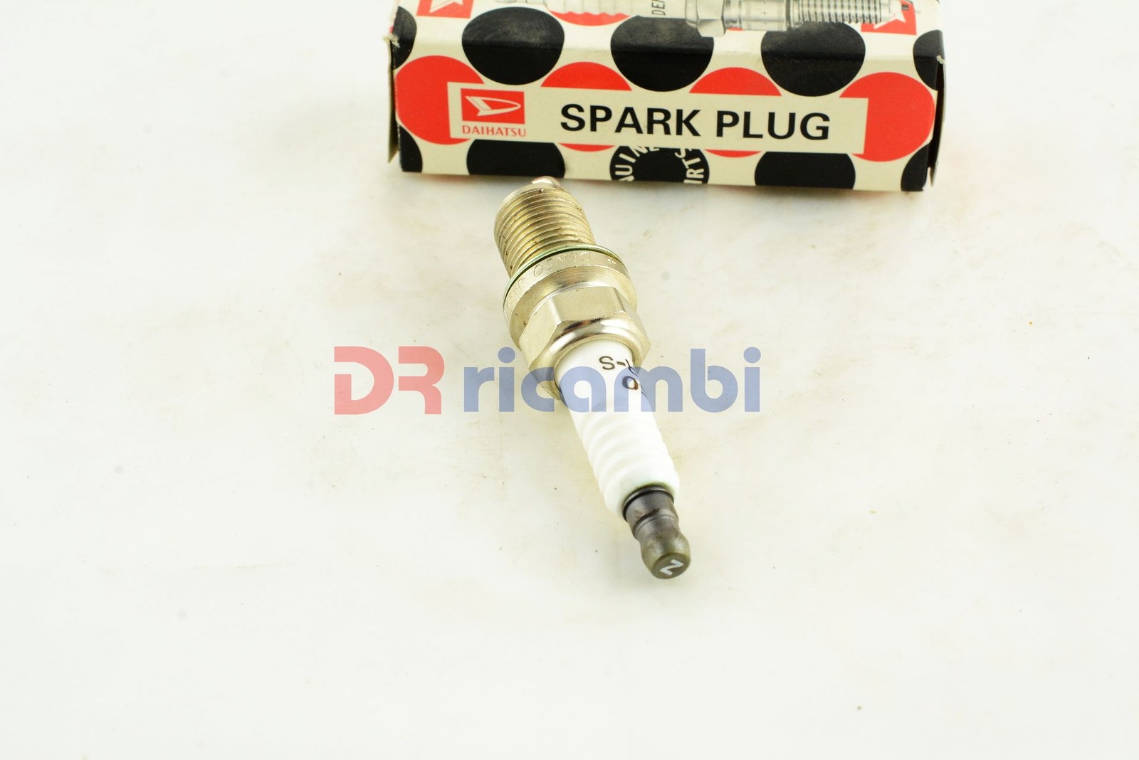 DAIHATSU Terios 1st Series Engine Spark Plug 1997-2000 - 9004851136000