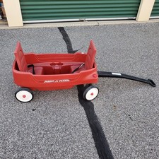 Radio Flyer Pathfinder Red Plastic Two Seater Wagon