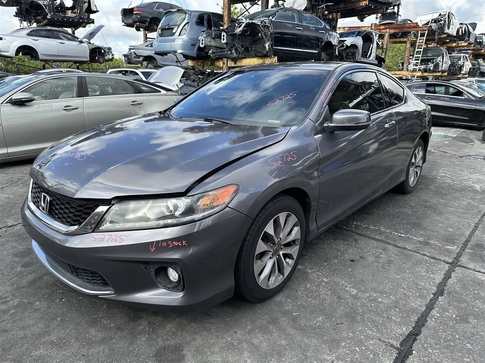 Fuel Filler Door Gas Flap Lid 2013 2014 2015 2016 2017 Honda Accord Coupe - Imagem 2 de 4