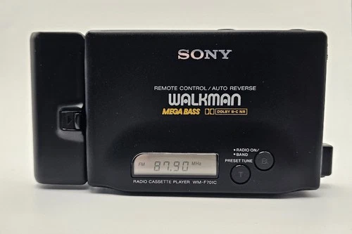 SONY WM-F701C Walkman Portable Cassette Player With Original Charger