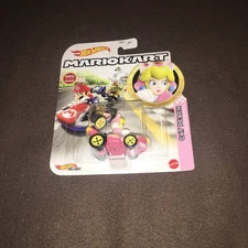 Hot Wheels Mario Kart Cat Peach Standard Kart Vehicle NEW Sealed