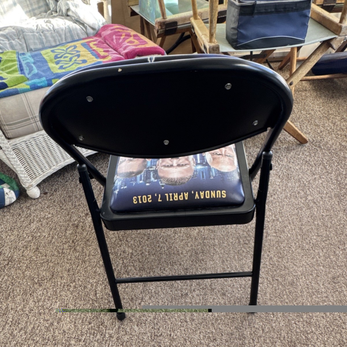Jon Moxley（ジョン・モクスリー）折りたたみチェア ＷＷE CHAIR WWE WrestleMania 29 NY/NJ 2013 Folding Chair Brock Lesnar John
