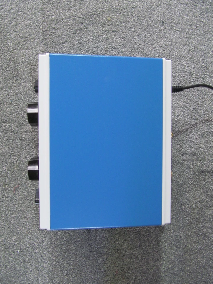 Two Track Model Train Controller. Tested, Fully Assembled.  Includes 2 amp PSU. - Image 4 of 4