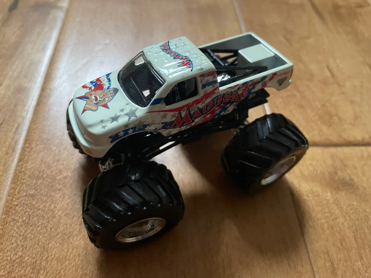 Madusa monster truck best sale toy