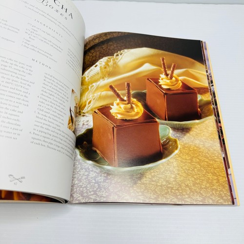 Chocolate Cooking Book Bundle Lot Fantasies Dream Dessert Recipes Vintage 1998 - Picture 17 of 20