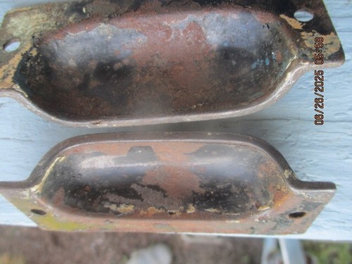 2 herrajes antiguos de hierro fundido ornamentados para tirar de la manija del cajón de la década de 1880 c. - Imagen 4 de 4