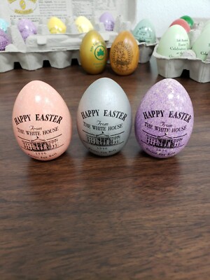 1996 Purple , Pink. Rare Grey Happy Easter Easter Egg Bill And Hillary Clinton