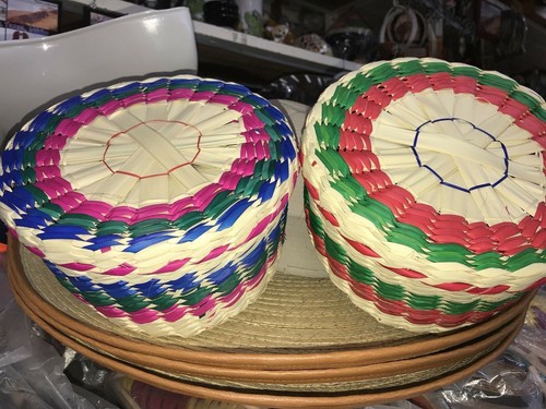 Tortillero De Palma Tortilla Bread Warmer Woven Palm W/Colorful Threading New - Picture 5 of 7