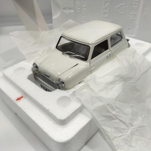 Kyosho Maßstab 1:18 Morris Mini Minor weiß Modell Mini Auto - Bild 3 von 11