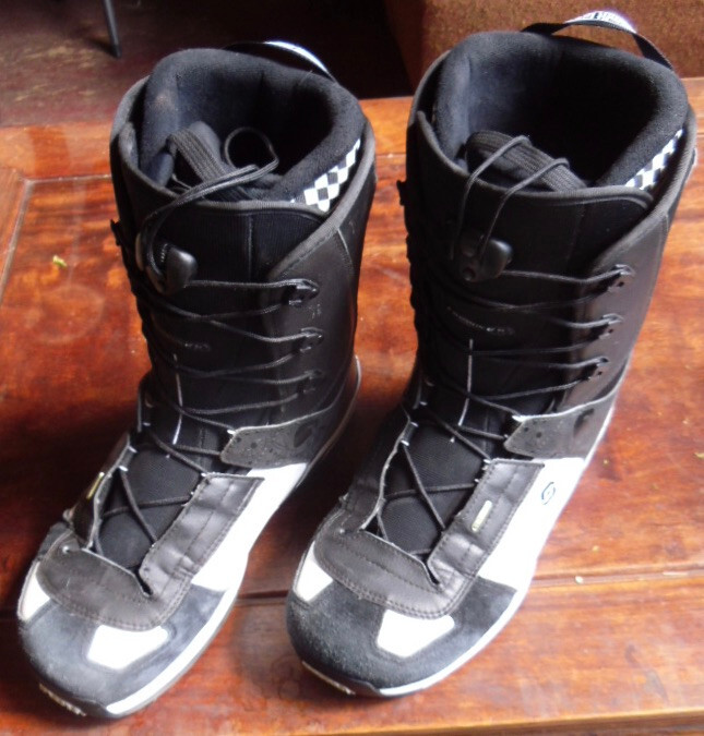 Stivali da snowboard da uomo Salomon Dialog PERF PERSONALIZZATI misura 14 5