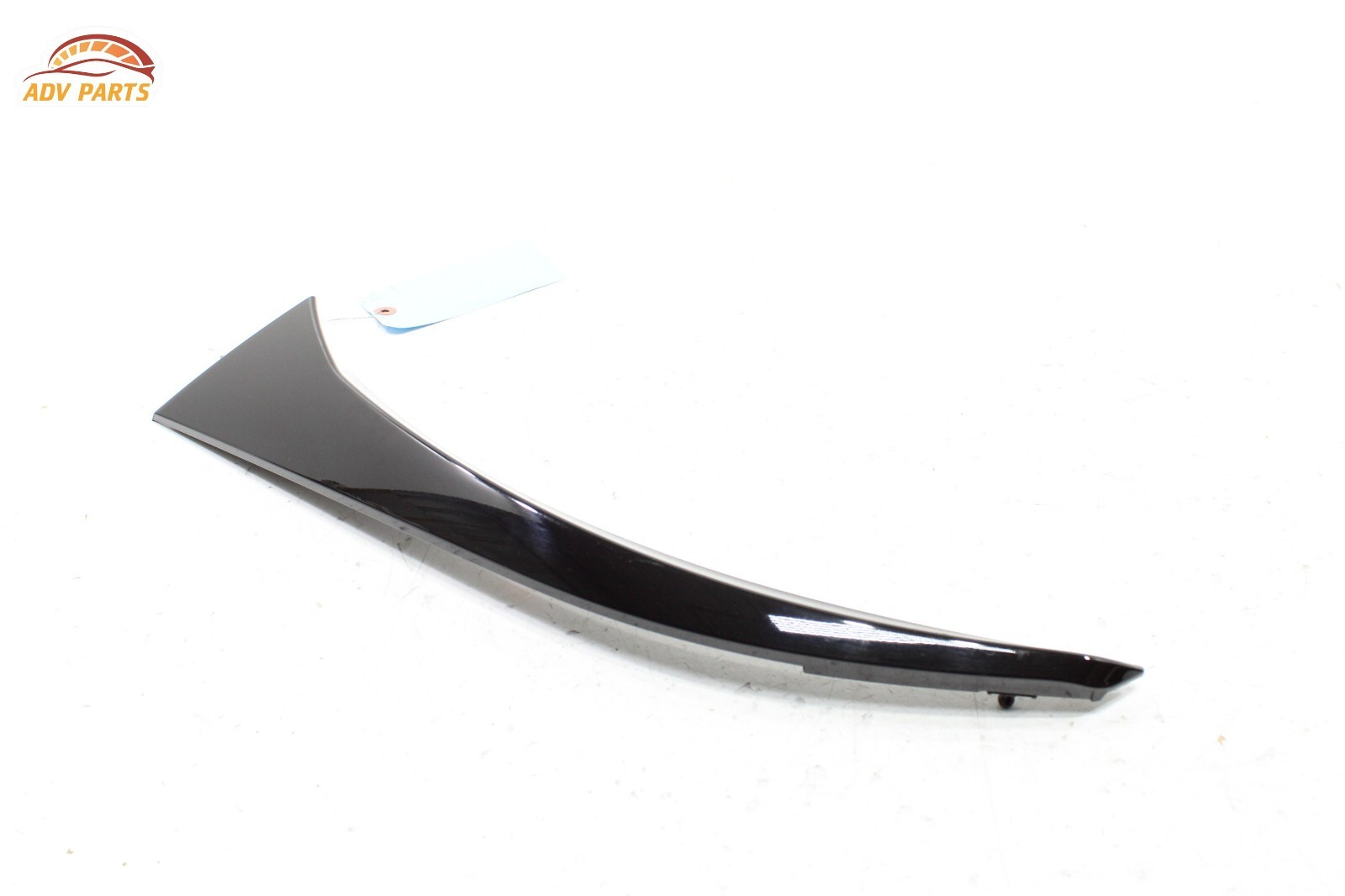 2017-20 MASERATI LEVANTE TAILGATE LIFTGATE BACK DOOR LEFT SPOILER MOLDING OEM
