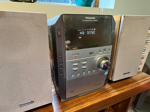Panasonic SA-PM19 5 Disc CD Changer System Stereo Cassette Tape Deck w/ Remote - Picture 2 of 18