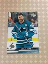 2023-24 Upper Deck Series 1 Tomas Hertl #144 San Jose Sharks (A)